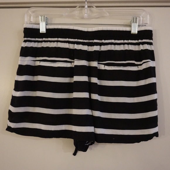 FCUK | Striped Silk-ish Shorts - Picture 2 of 5